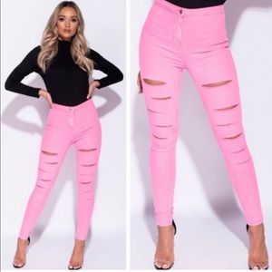 💕(NWT) Neon Pink Slashed Jeggings💕